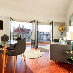 https://marques-balcony-by-homing.hotels-lisbon-portugal.com
