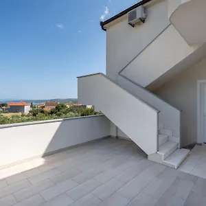 Livaja , Plano Croatie